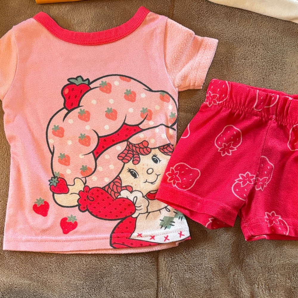 Strawberry Shortcake Kids Pajama Set - Pink and Red